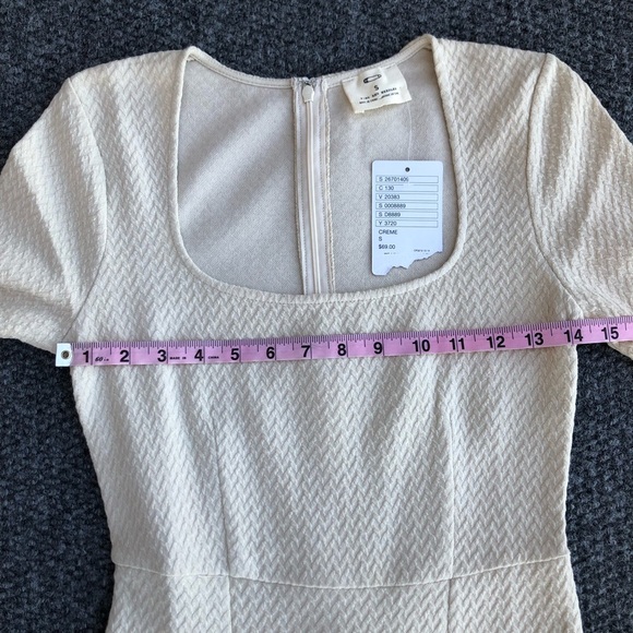 Pins & Needles cream textured dress size small - Picture 7 of 11